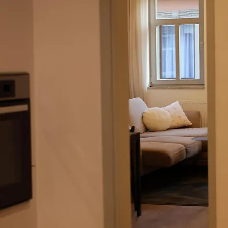 Weinbar & Gaestehaus Himmelstoss