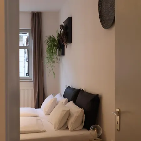 Weinbar & Gaestehaus Himmelstoss Hotel