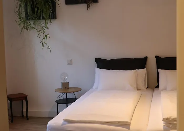 Weinbar & Gaestehaus Himmelstoss Hotel Dettelbach